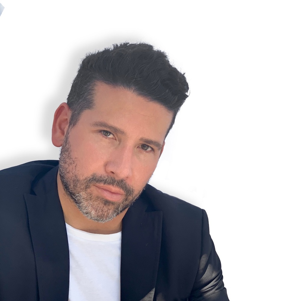 Meet your Posher, Ernesto